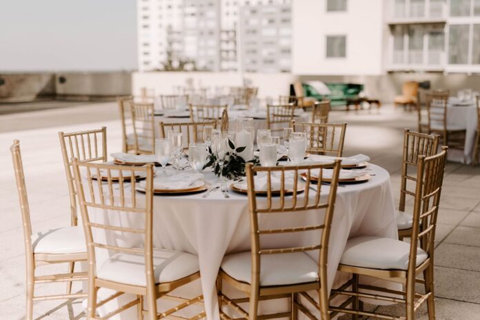 What is a Chiavari Chair 4 Unique and Useful Features